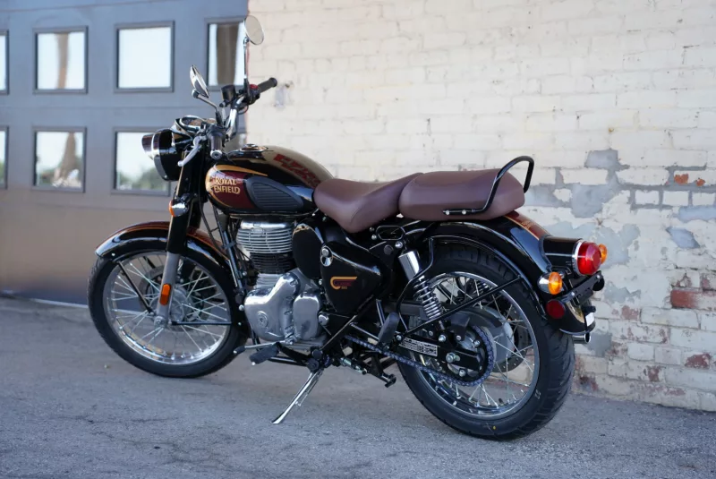 2024 Royal Enfield Meteor 350 - Halcyon Black