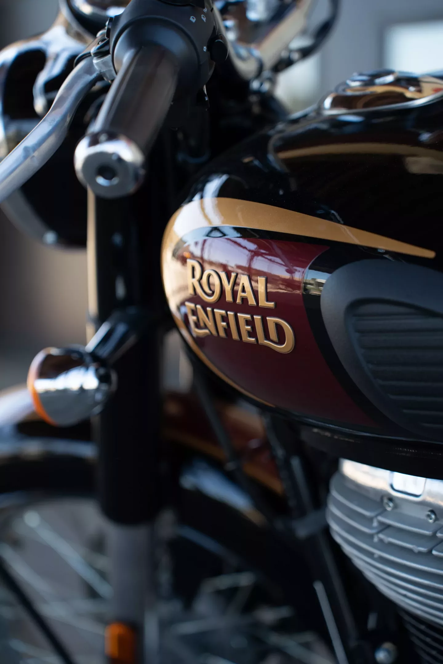 DSC03334 2024 Royal Enfield Classic 350 - Halcyon Black
