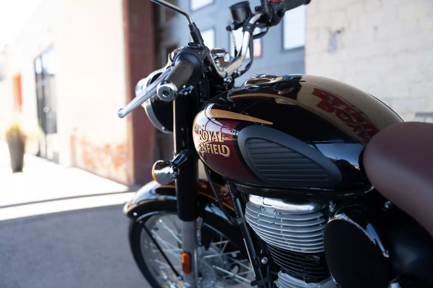 DSC03337 2024 Royal Enfield Classic 350 - Halcyon Black