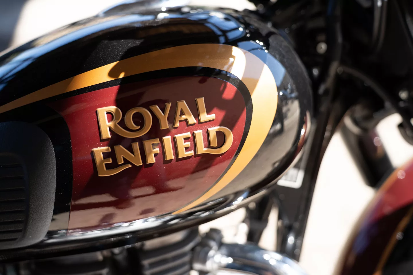 DSC03349 2024 Royal Enfield Classic 350 - Halcyon Black