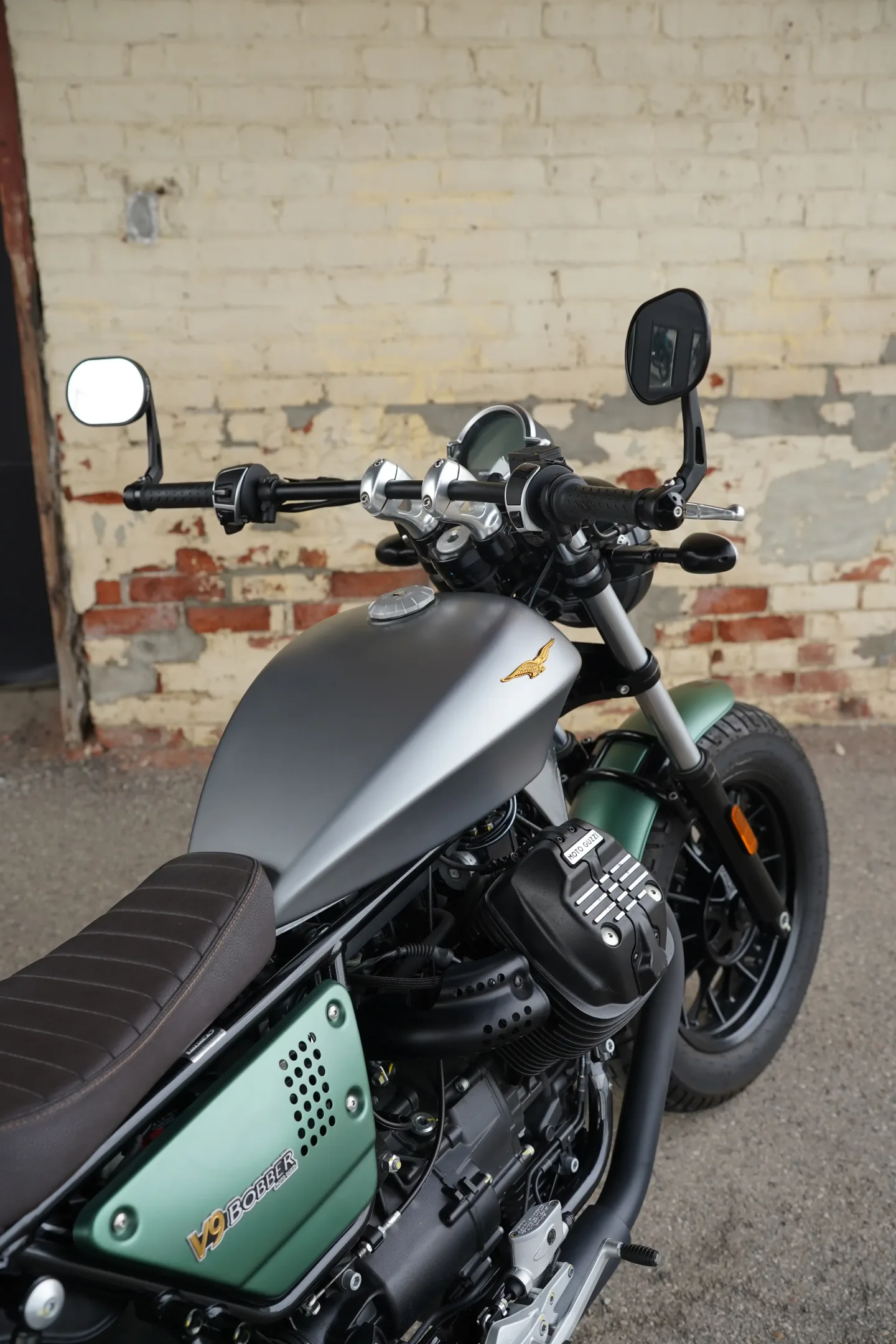 2021 Moto Guzzi V9 Bobber - Centenario
