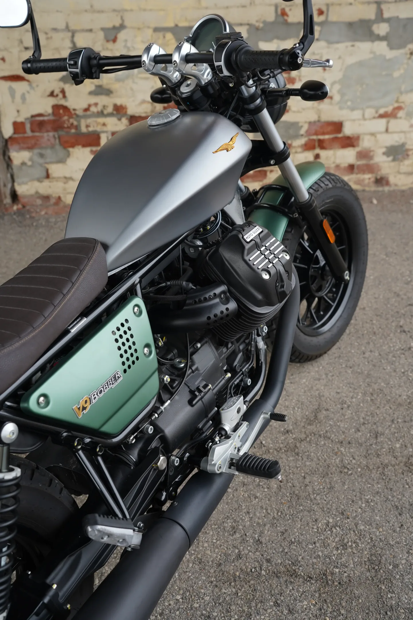 2021 Moto Guzzi V9 Bobber - Centenario