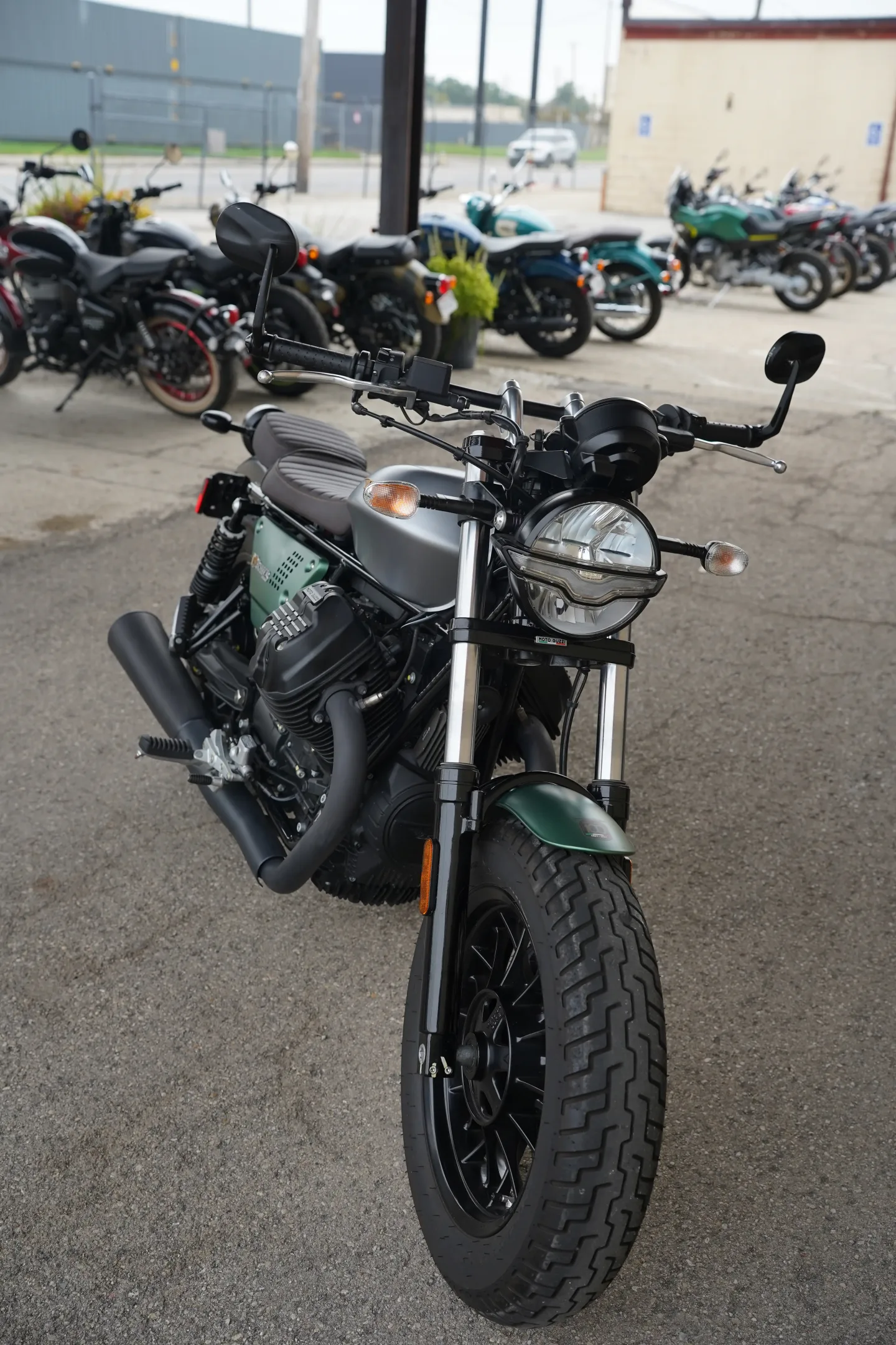 2021 Moto Guzzi V9 Bobber - Centenario