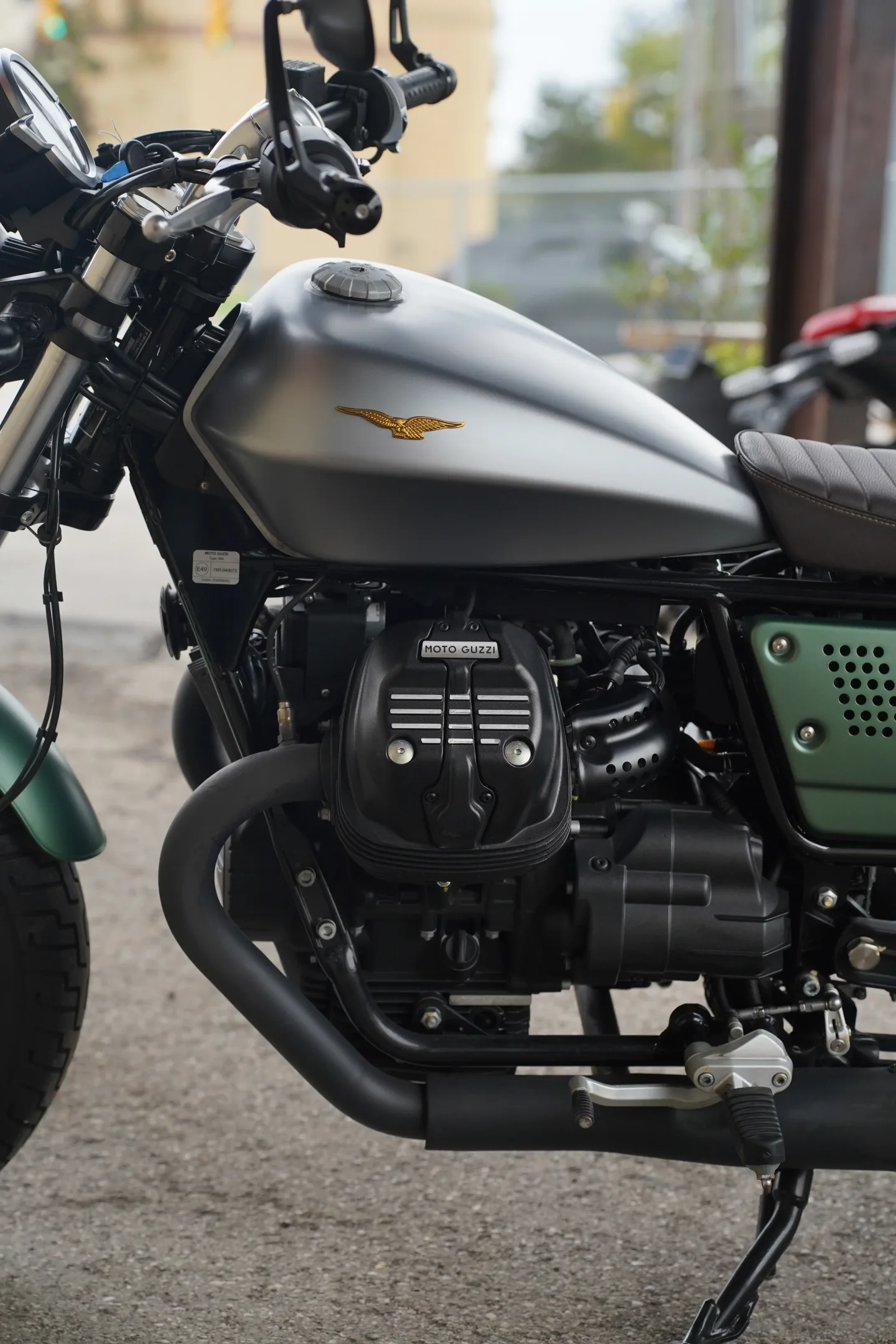 2021 Moto Guzzi V9 Bobber - Centenario