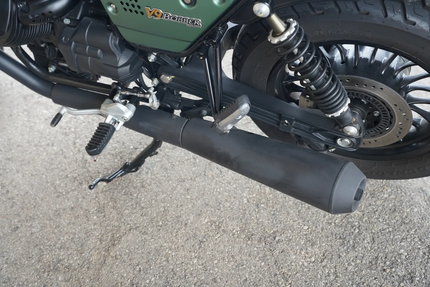 2021 Moto Guzzi V9 Bobber - Centenario