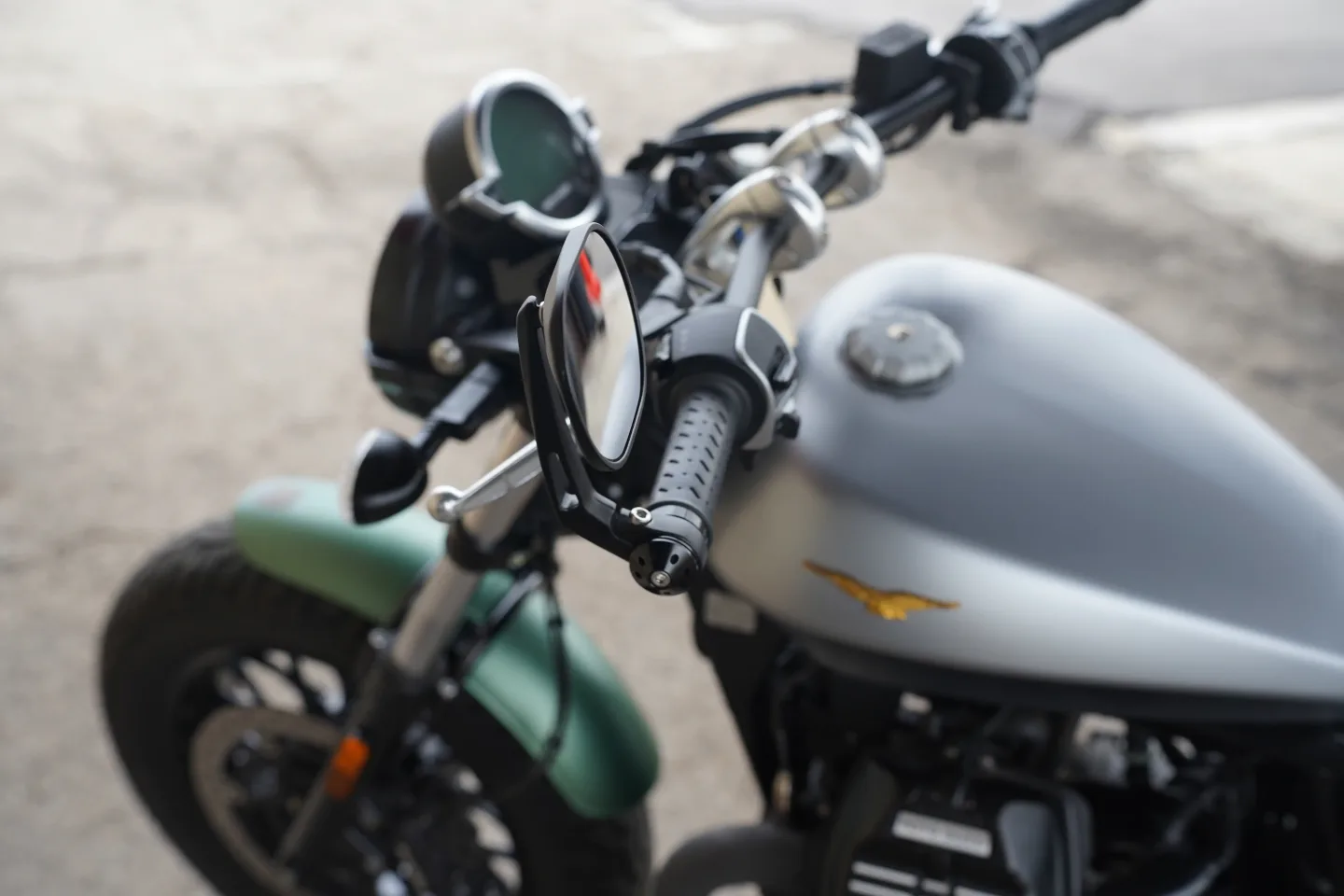 2021 Moto Guzzi V9 Bobber - Centenario