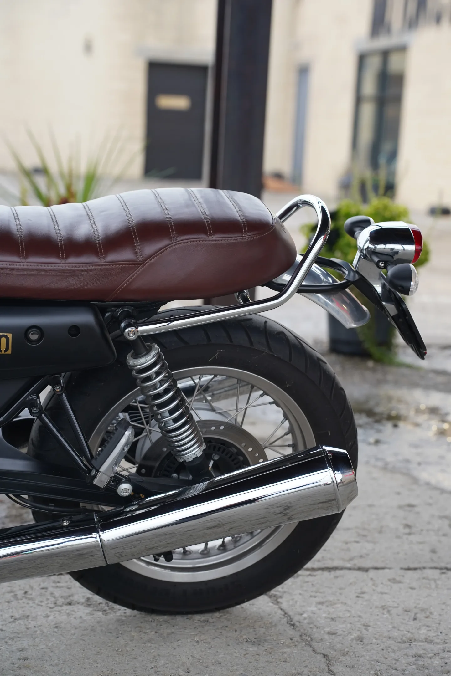 DSC03605 2017 Moto Guzzi V7 III - Anniversario