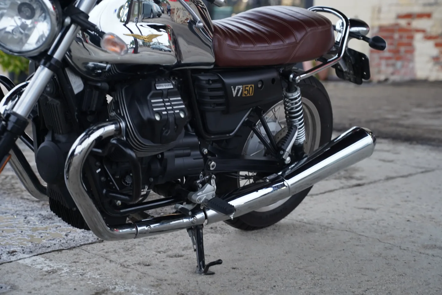 DSC03612 2017 Moto Guzzi V7 III - Anniversario