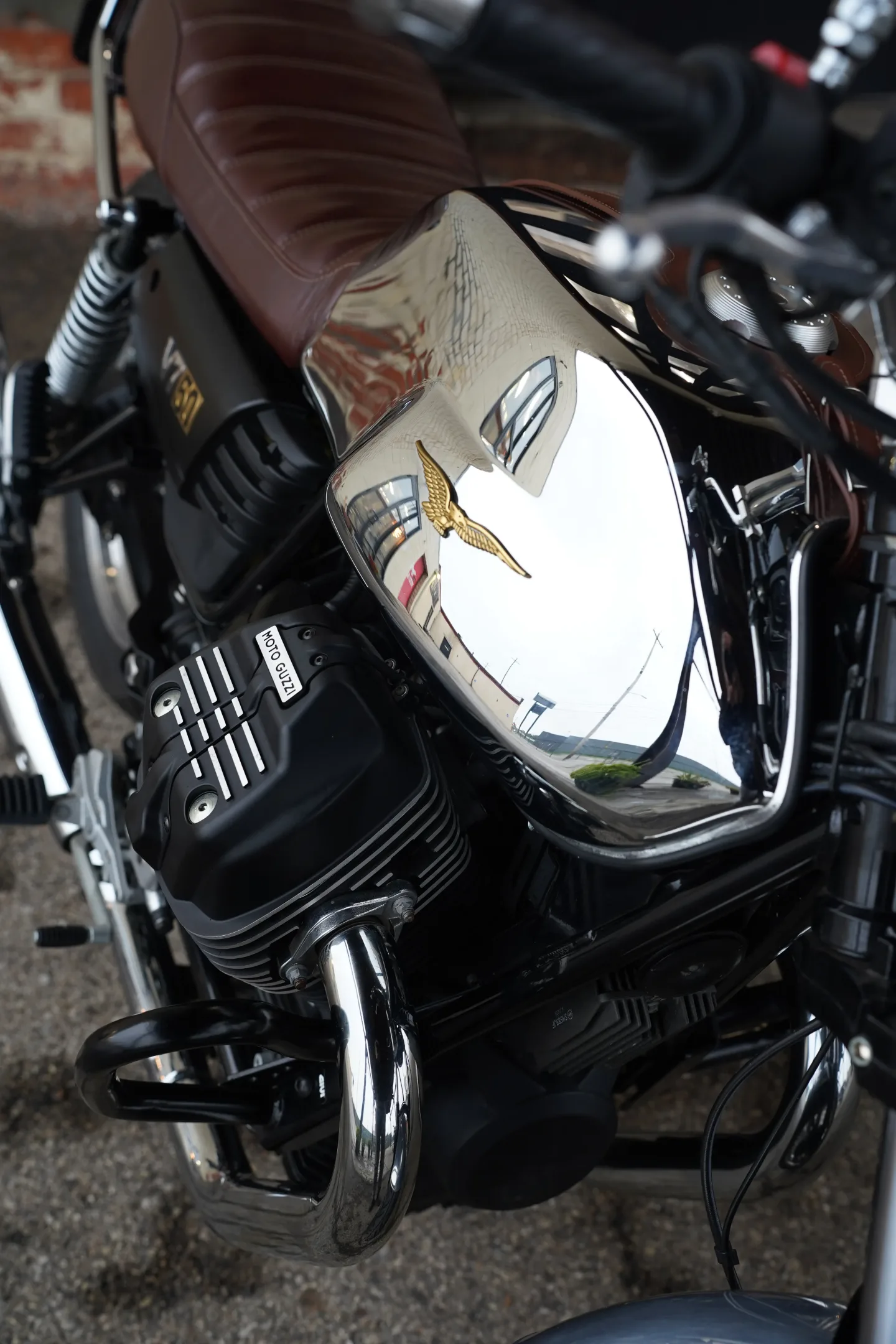DSC03636 2017 Moto Guzzi V7 III - Anniversario