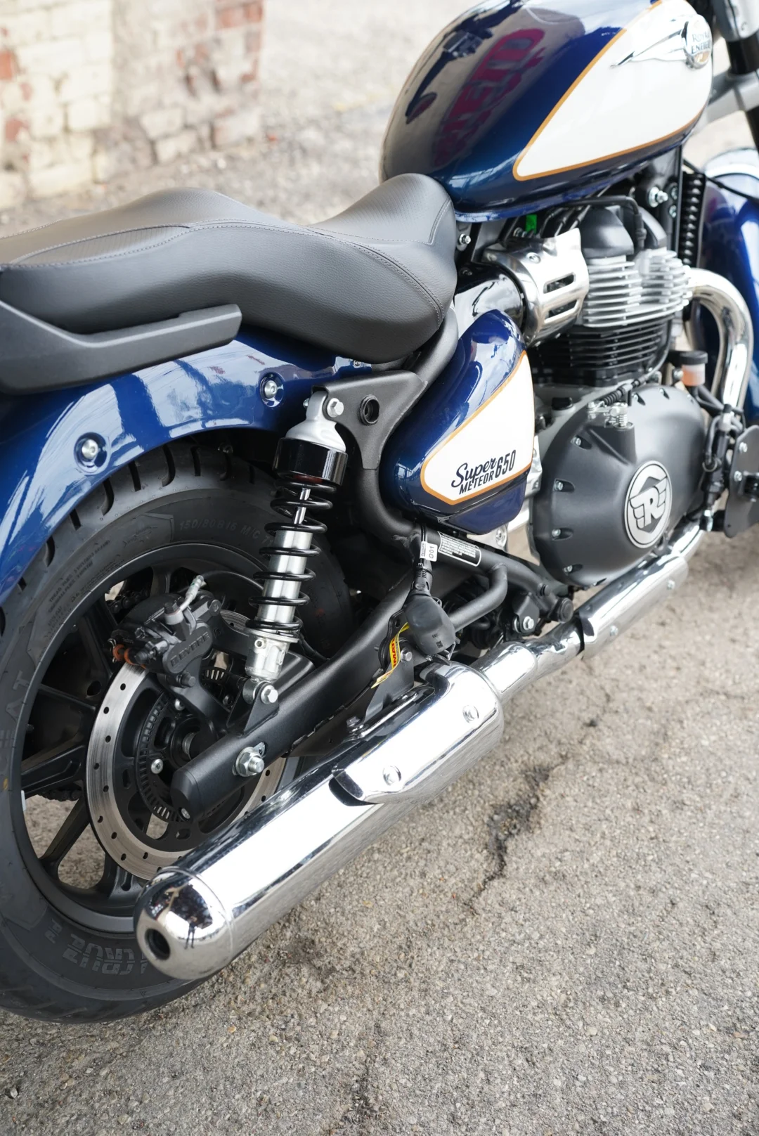 DSC04970 2026 Royal Enfield Super Meteor 650 - Celestial Blue
