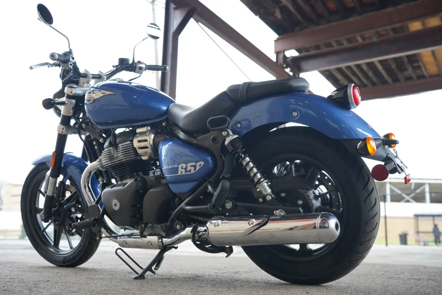 DSC05283 2024 Royal Enfield Super Meteor 650 - Astral Blue