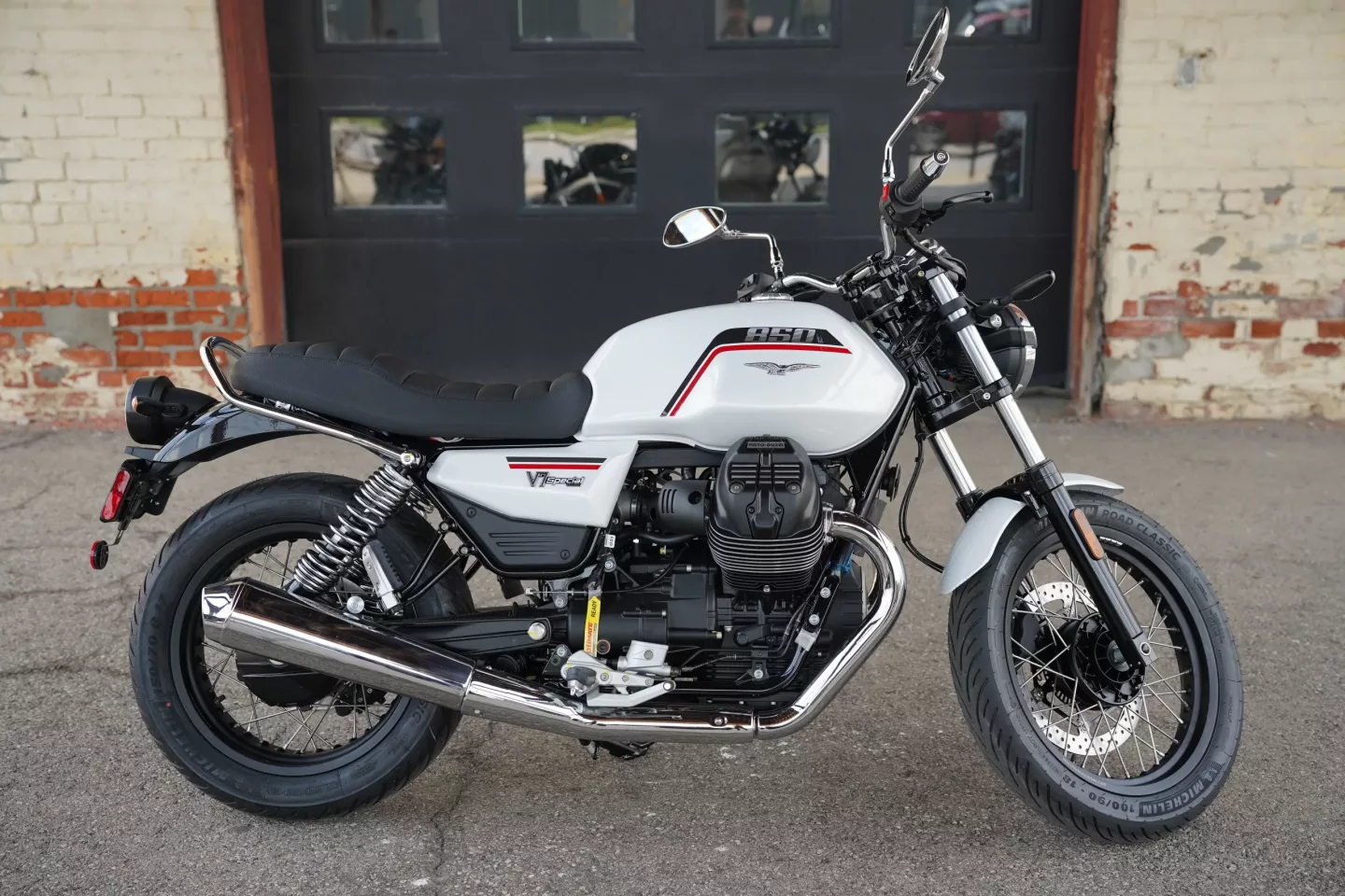 2026 Moto Guzzi V7 Special - White 1969