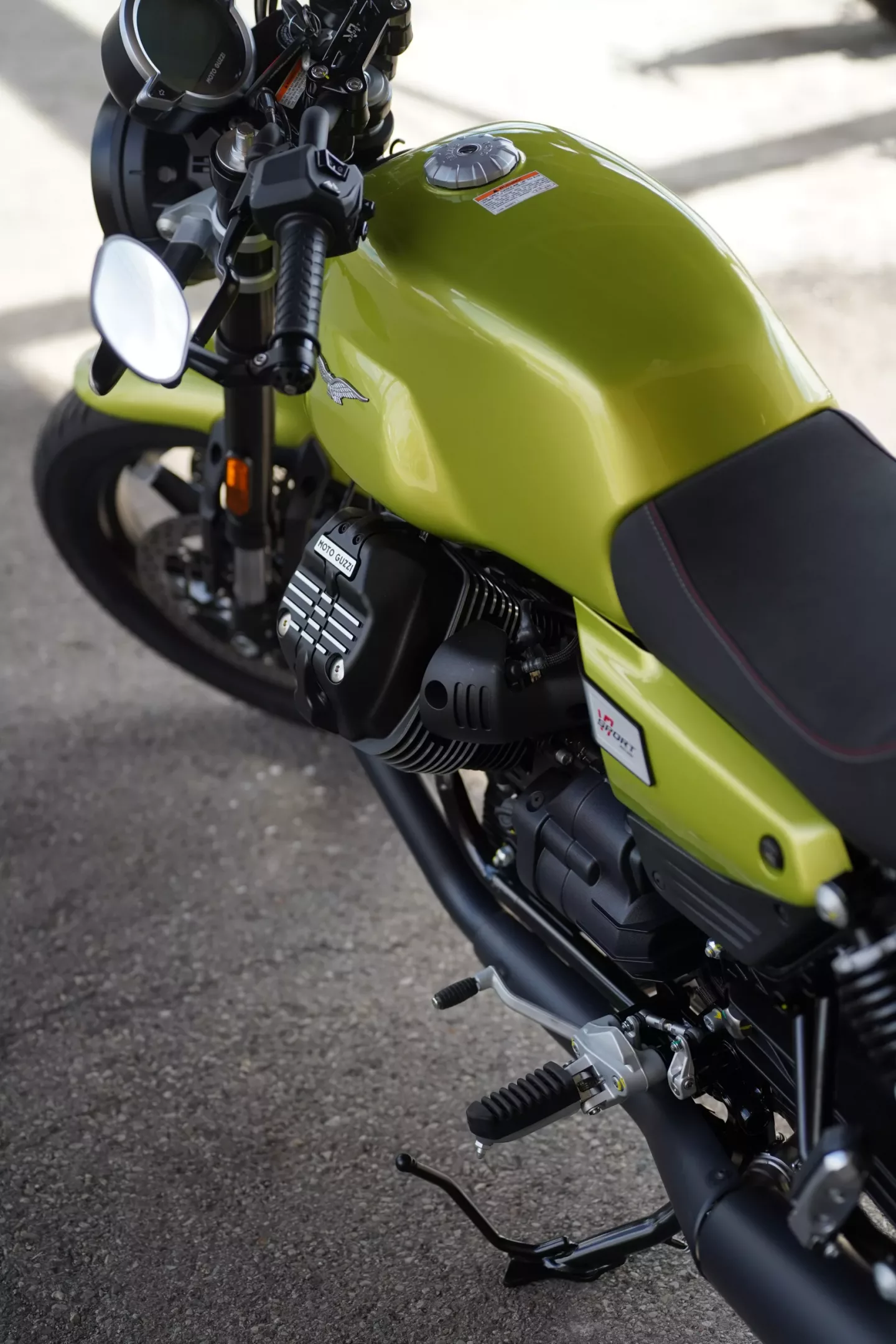 2026 Moto Guzzi V7 Sport - Verde Legnano - DEMO
