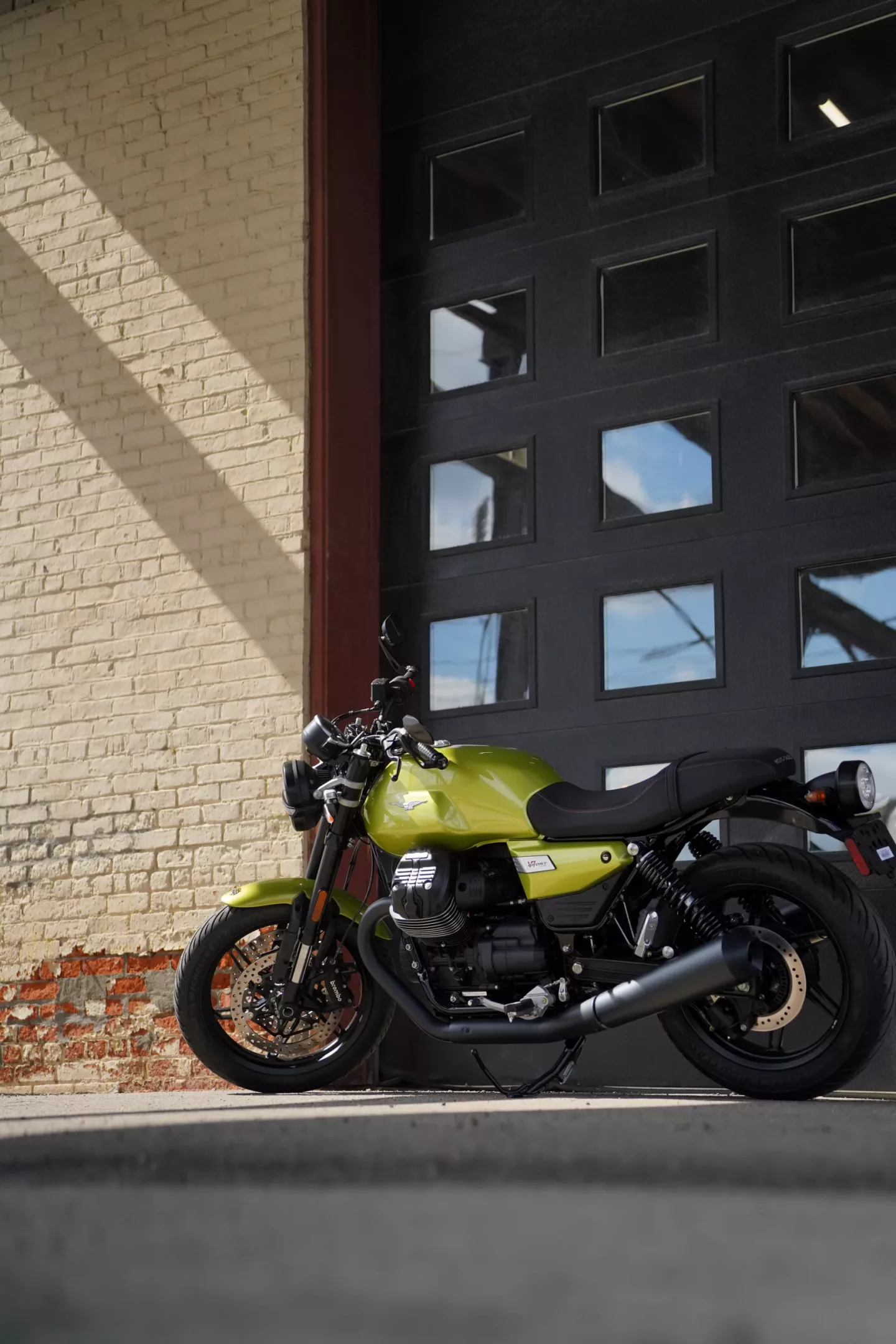 2026 Moto Guzzi V7 Sport - Verde Legnano - DEMO