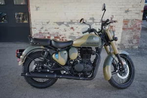 2026 Royal Enfield Classic 350 - Commando Sand