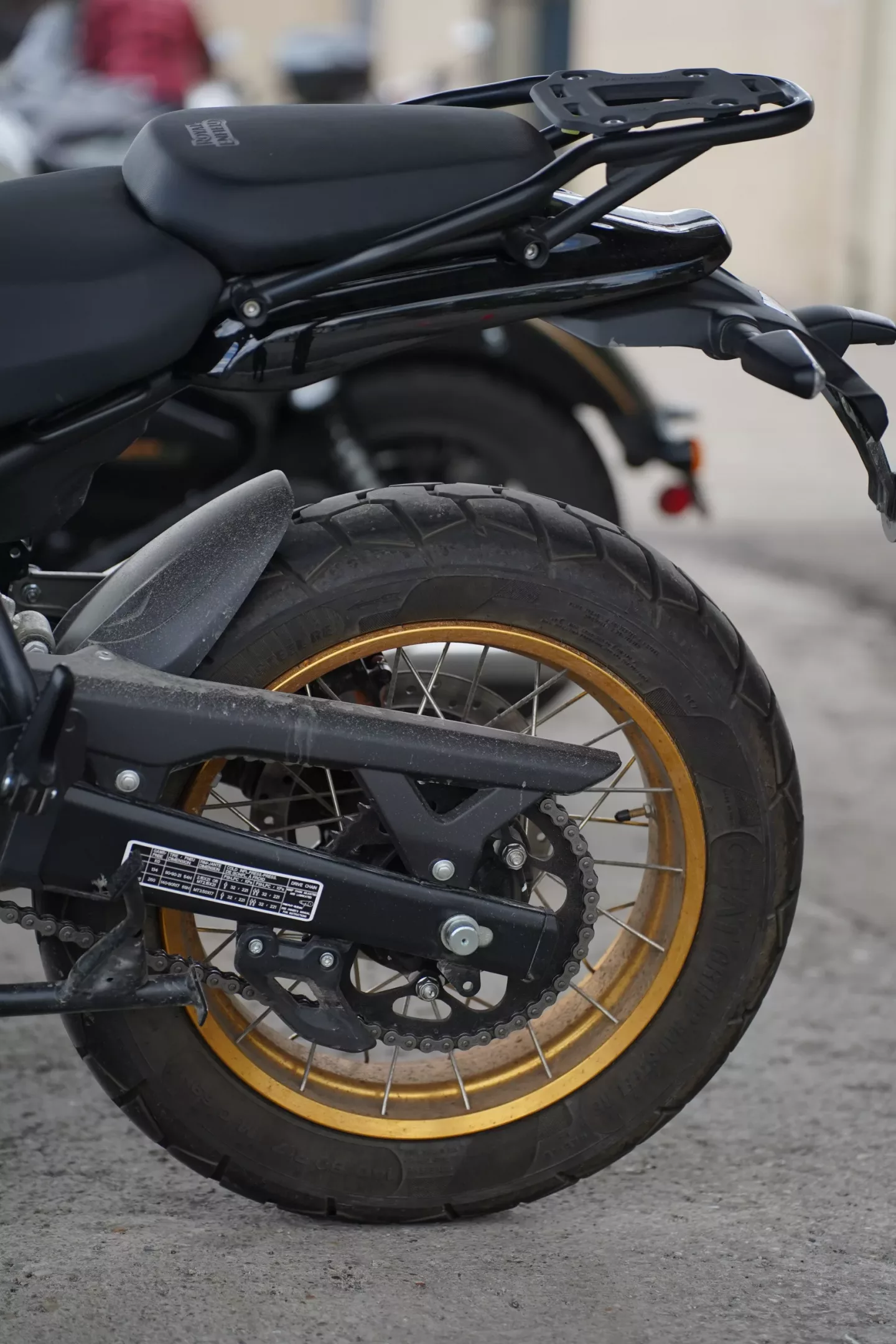 2026 Royal Enfield Himalayan - Hanle Black Tubeless