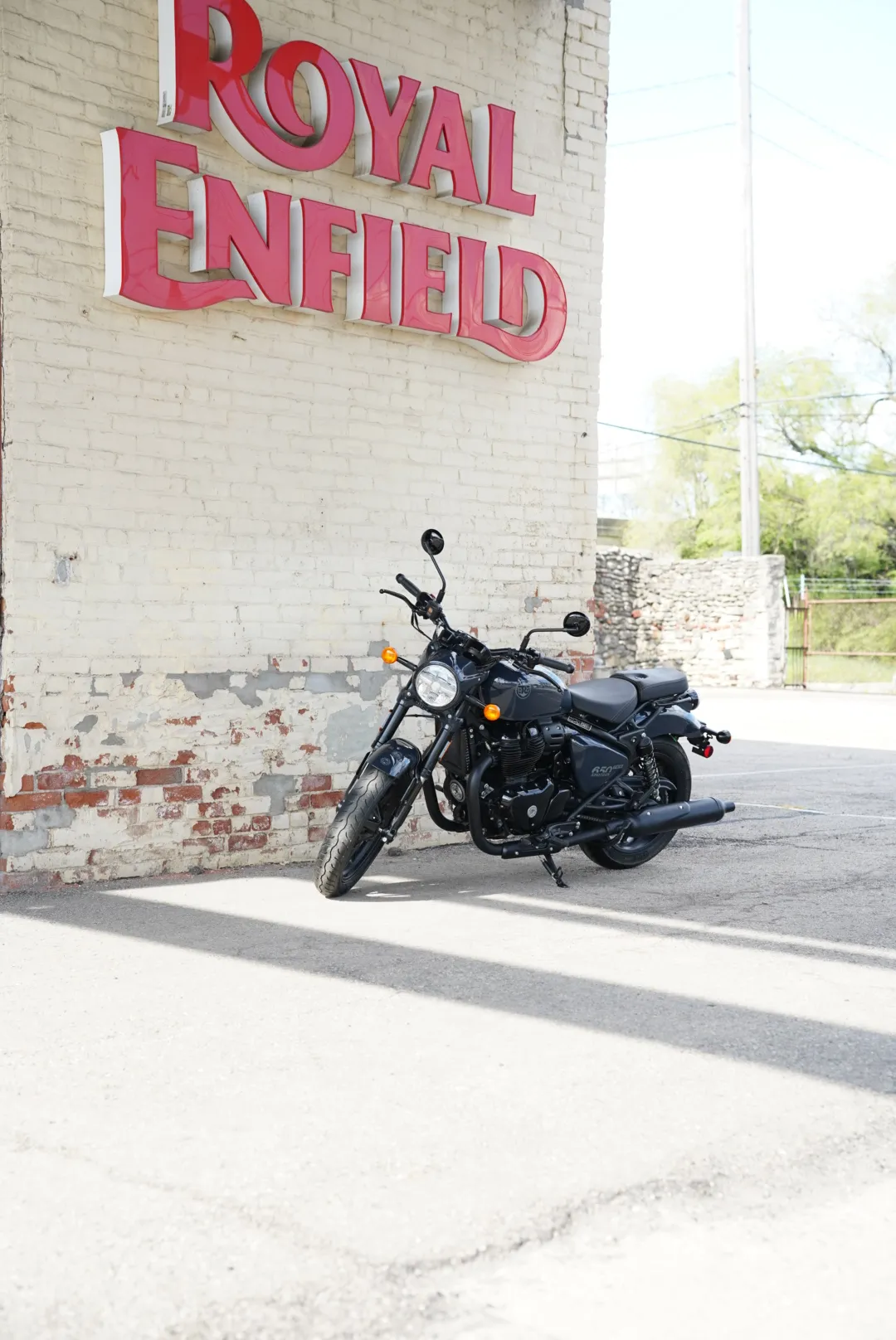 2026 Royal Enfield Shotgun 650 - Sheet Metal Grey