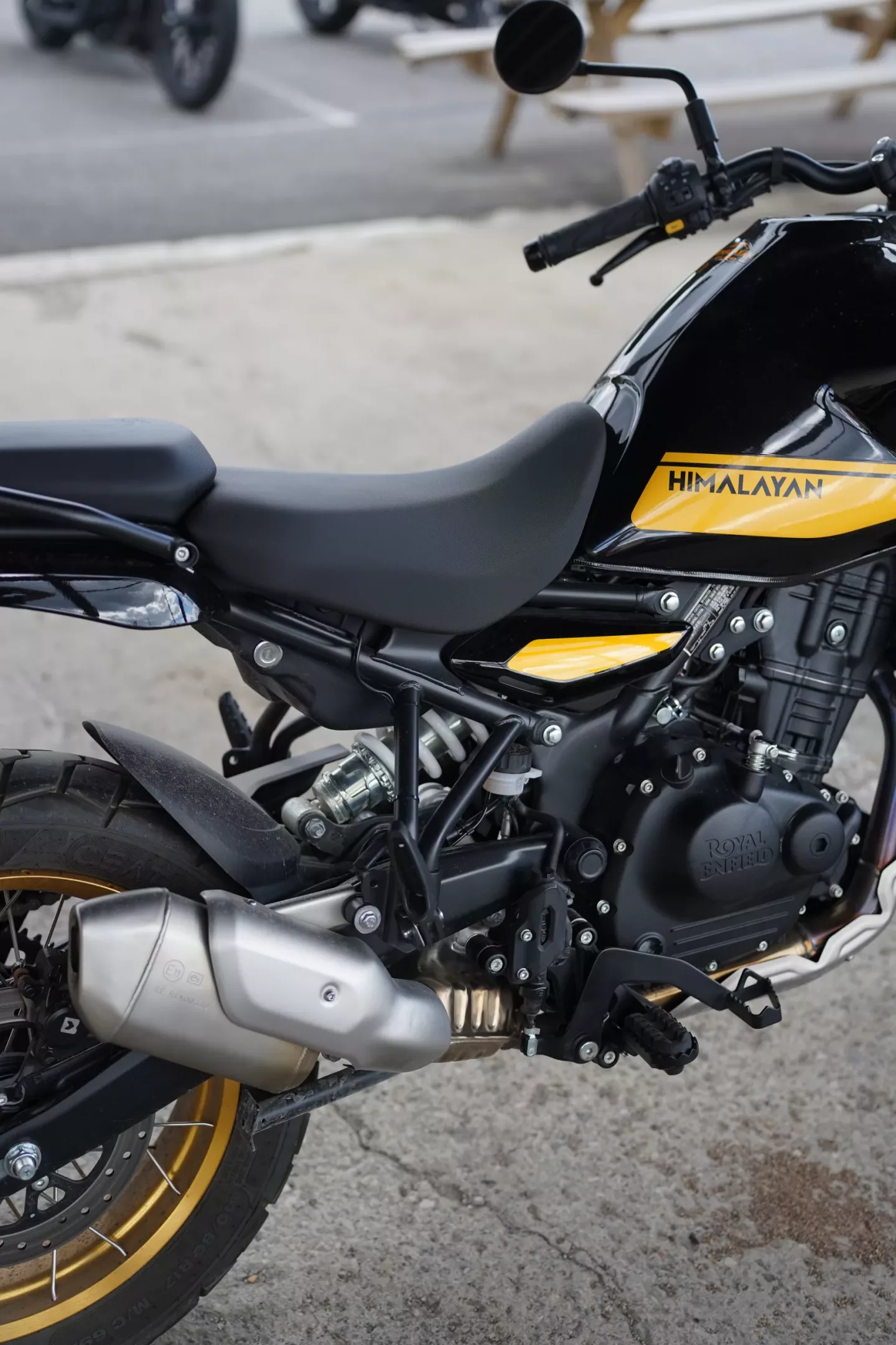 2026 Royal Enfield Himalayan - Hanle Black Tubeless