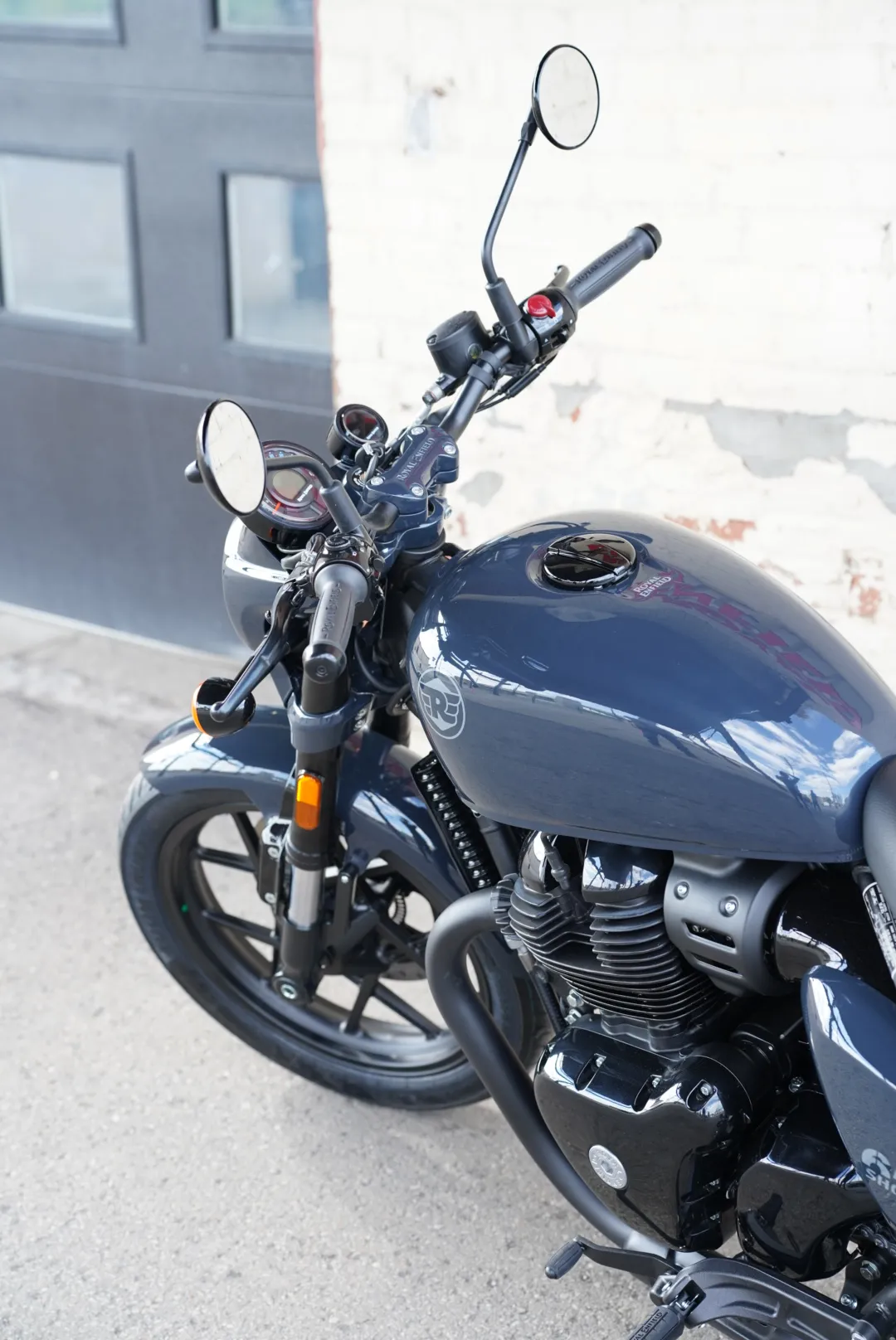 2026 Royal Enfield Shotgun 650 - Sheet Metal Grey
