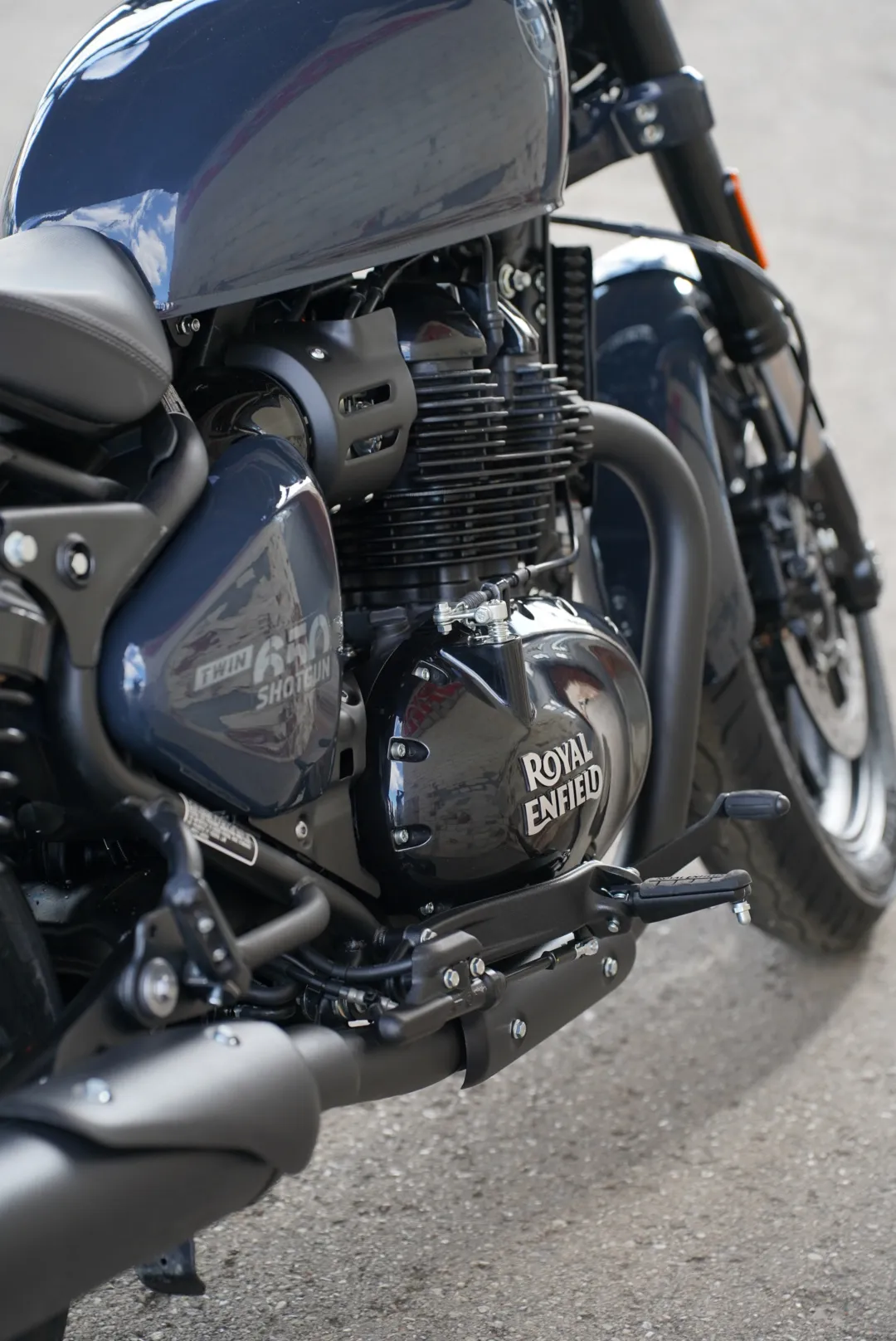 2026 Royal Enfield Shotgun 650 - Sheet Metal Grey