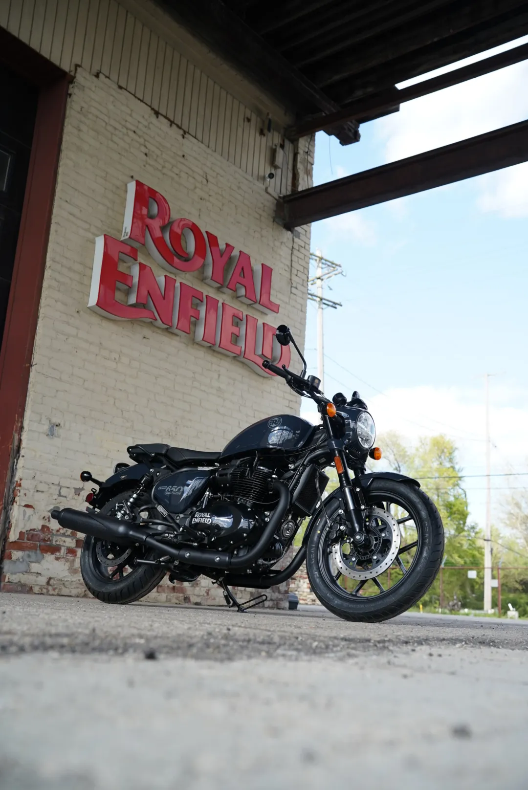 2026 Royal Enfield Shotgun 650 - Sheet Metal Grey