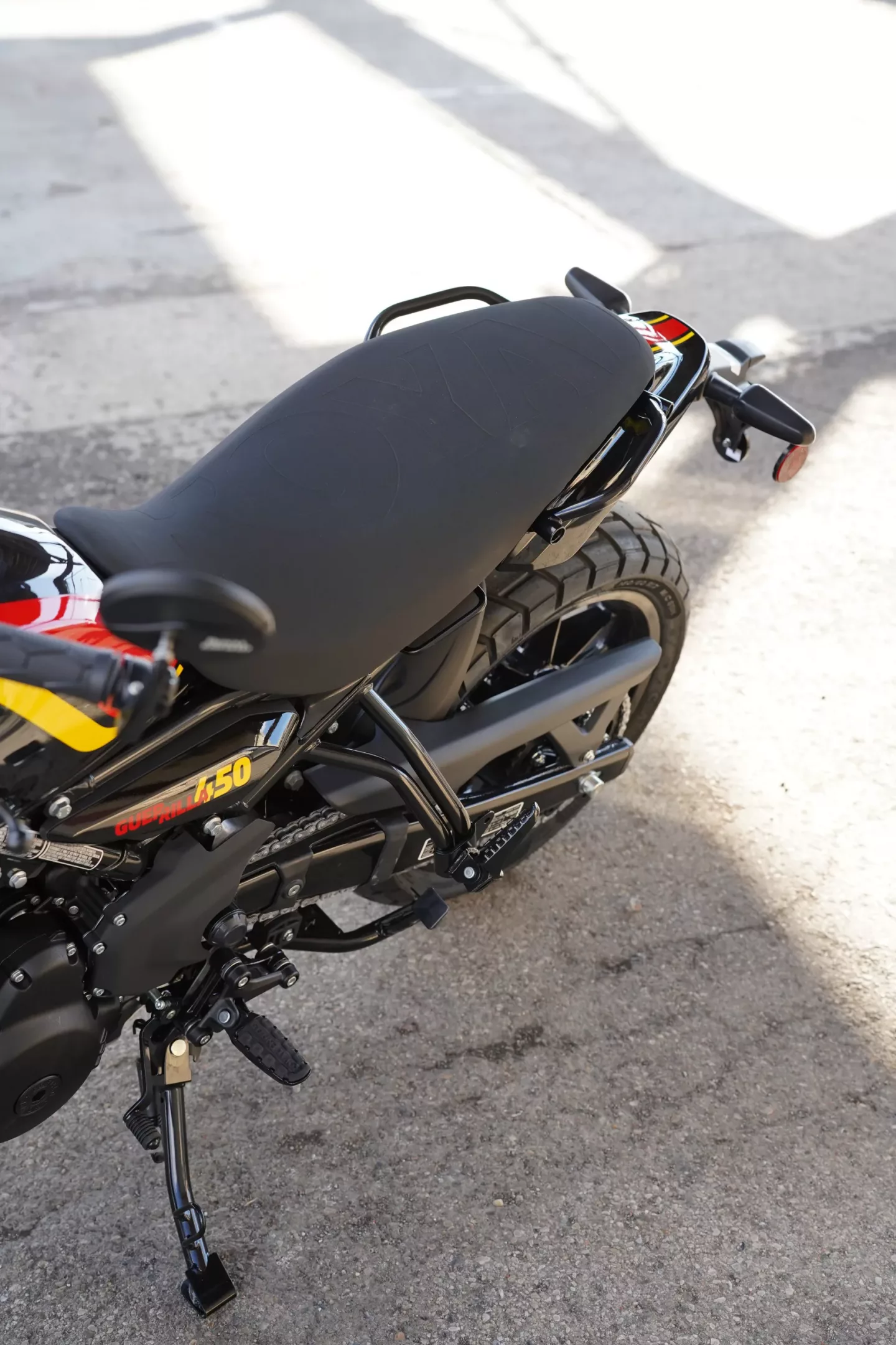 DSC08261 2026 Royal Enfield Guerrilla 450 - Playa Black Fully Loaded