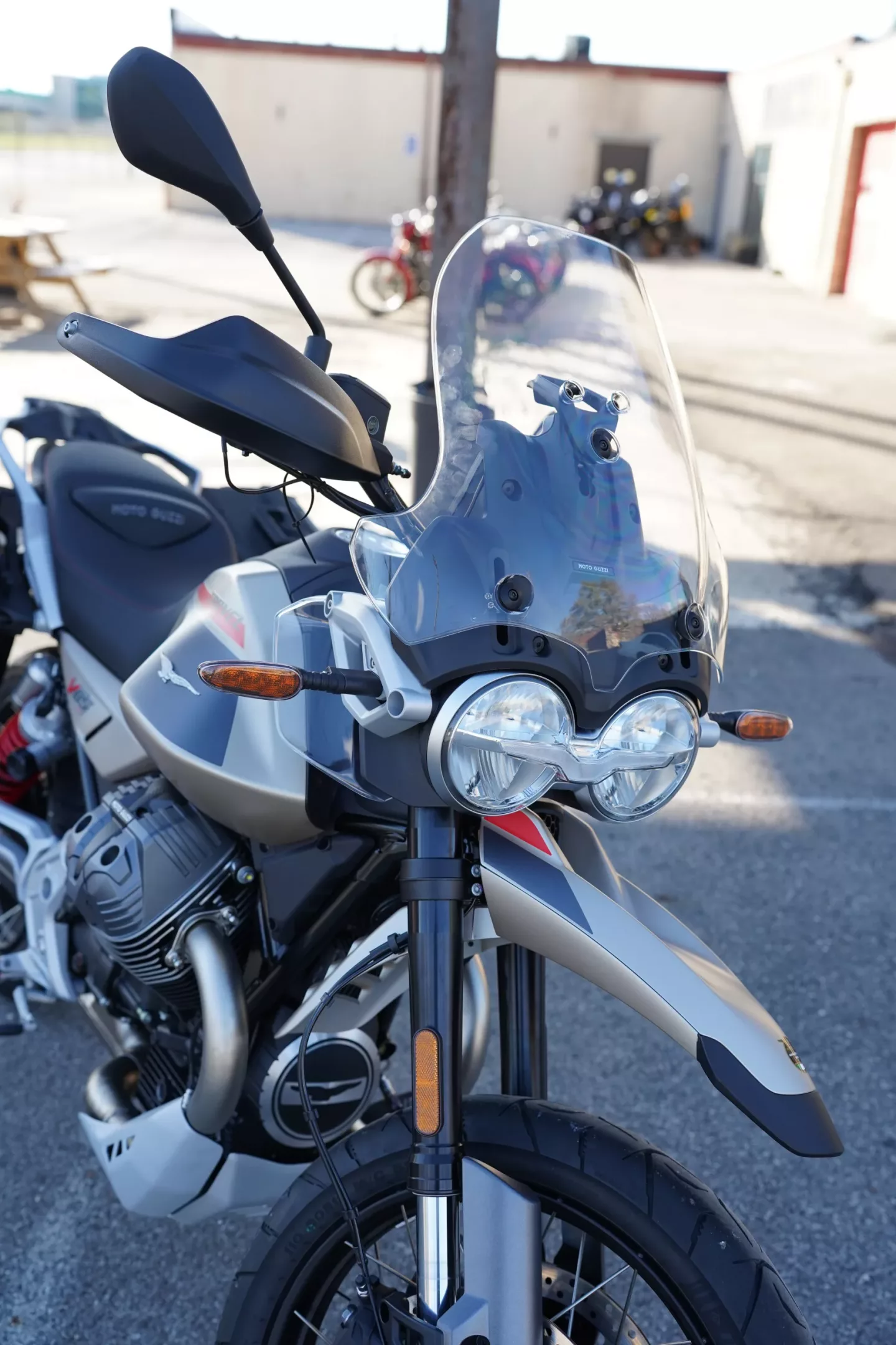 2026 Moto Guzzi V85TT - Travel