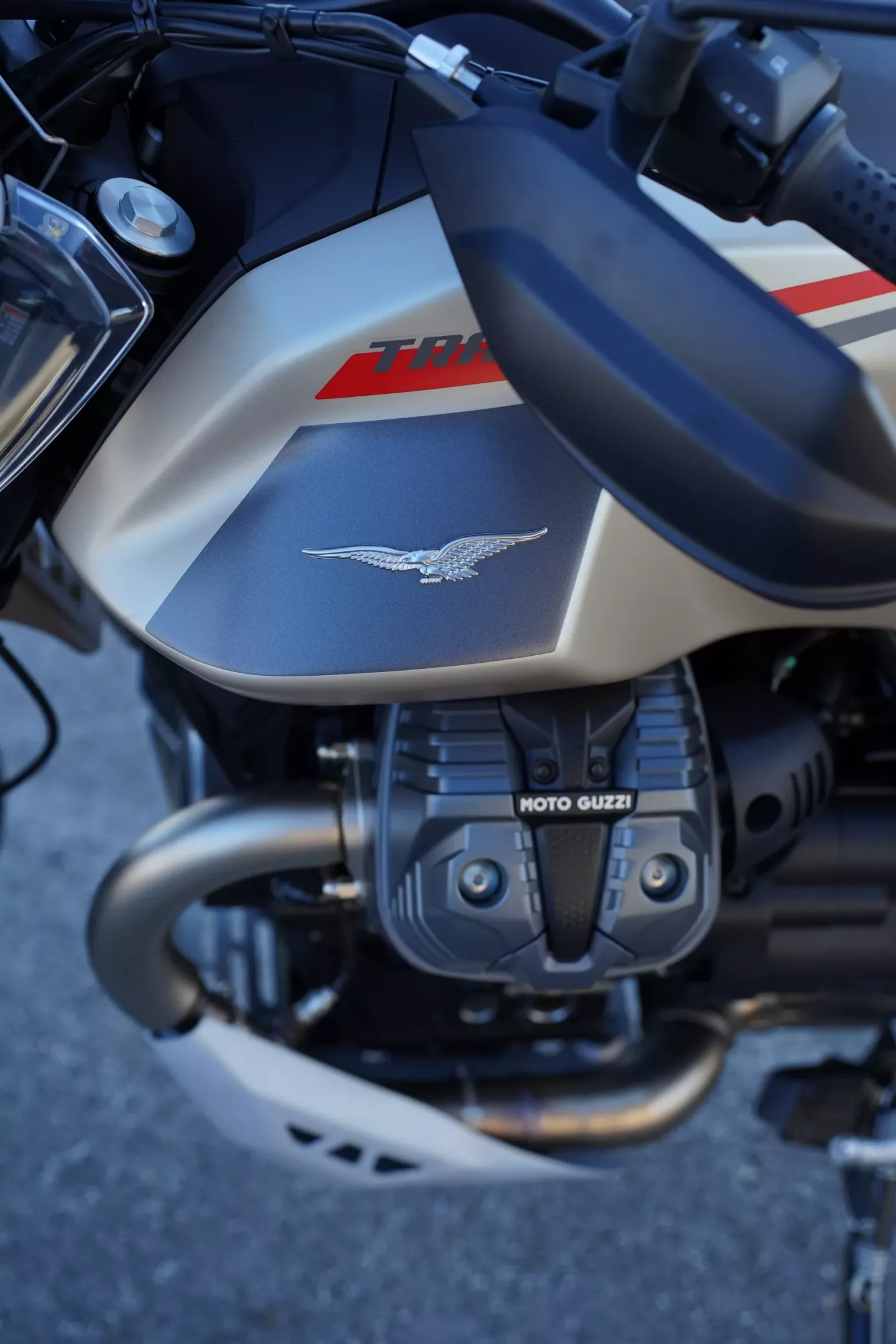 2026 Moto Guzzi V85TT - Travel