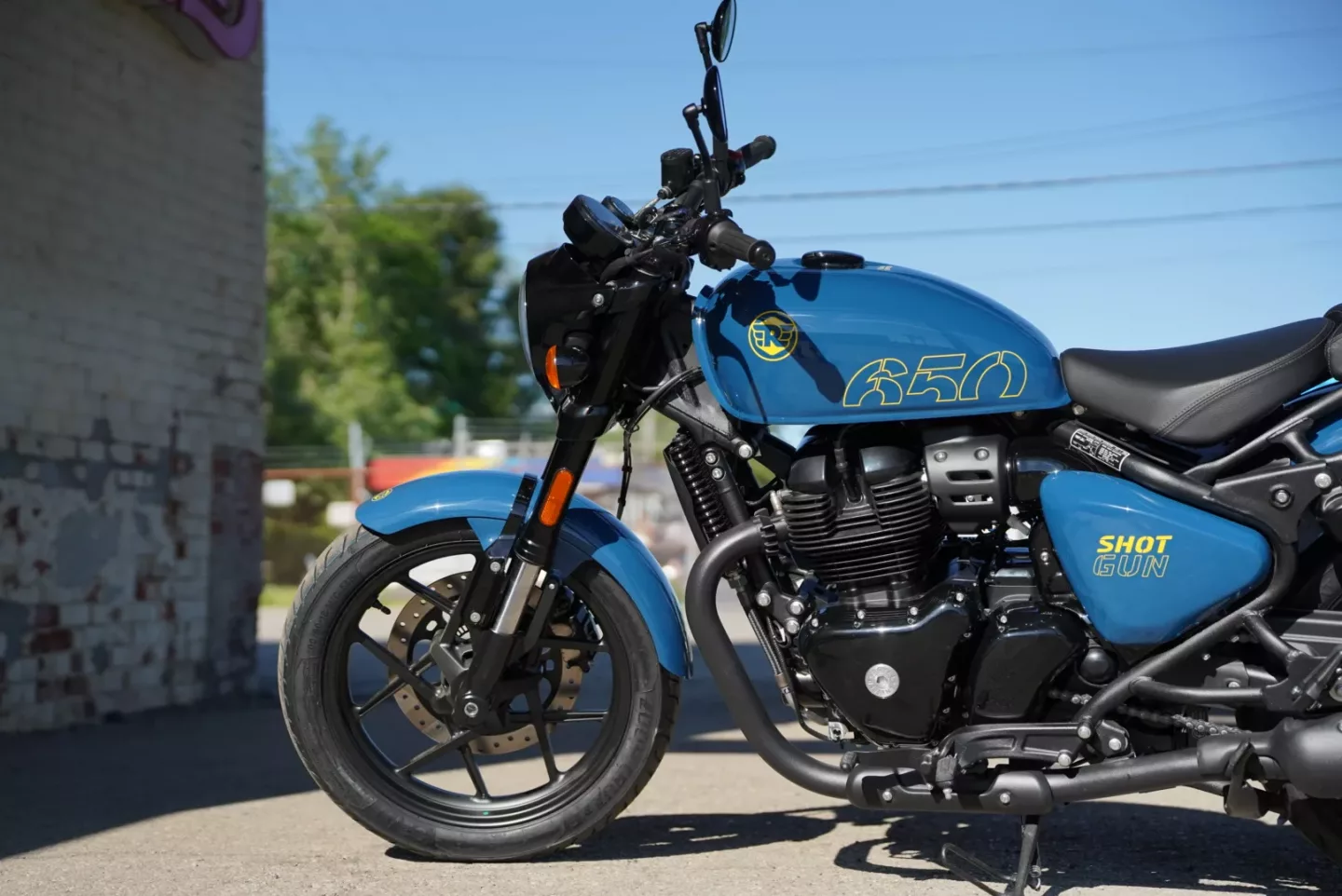 DSC08417 2024 Royal Enfield Shotgun 650 - Plasma Blue DEMO