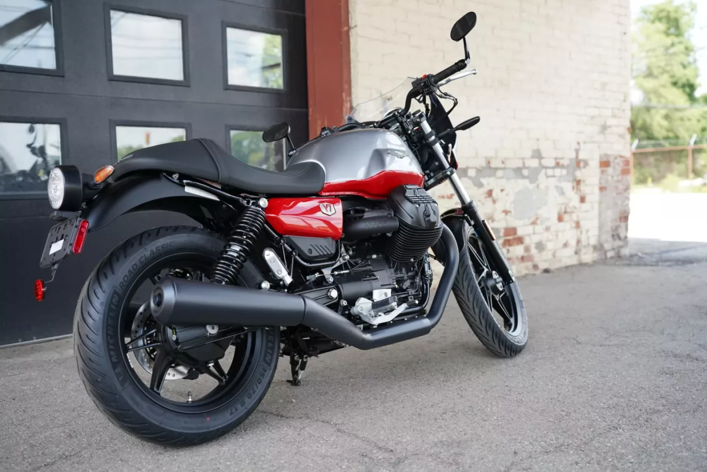 2024 Moto Guzzi V7 Stone - Corsa