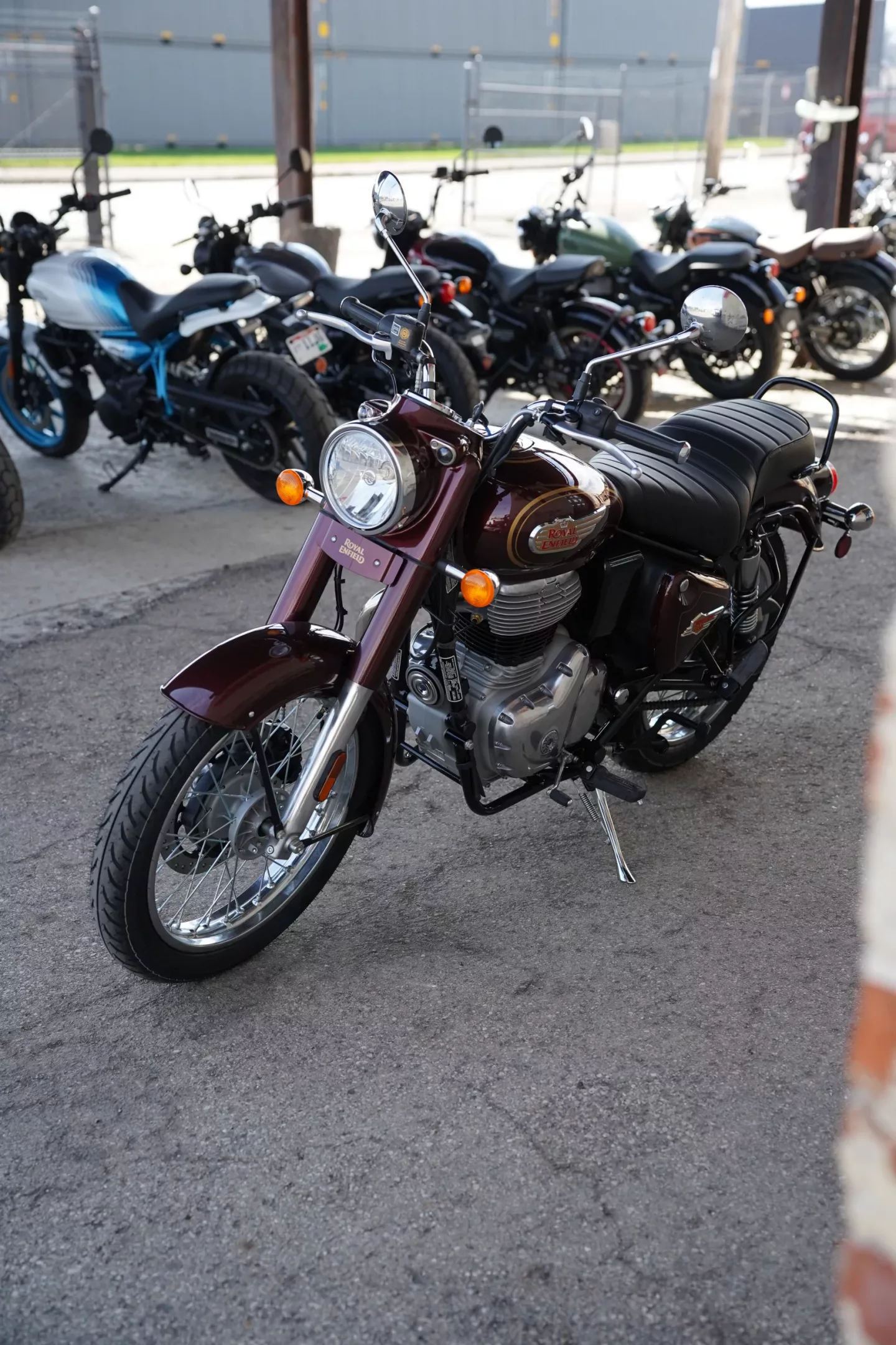 2024 Royal Enfield Bullet 350 - Standard Maroon