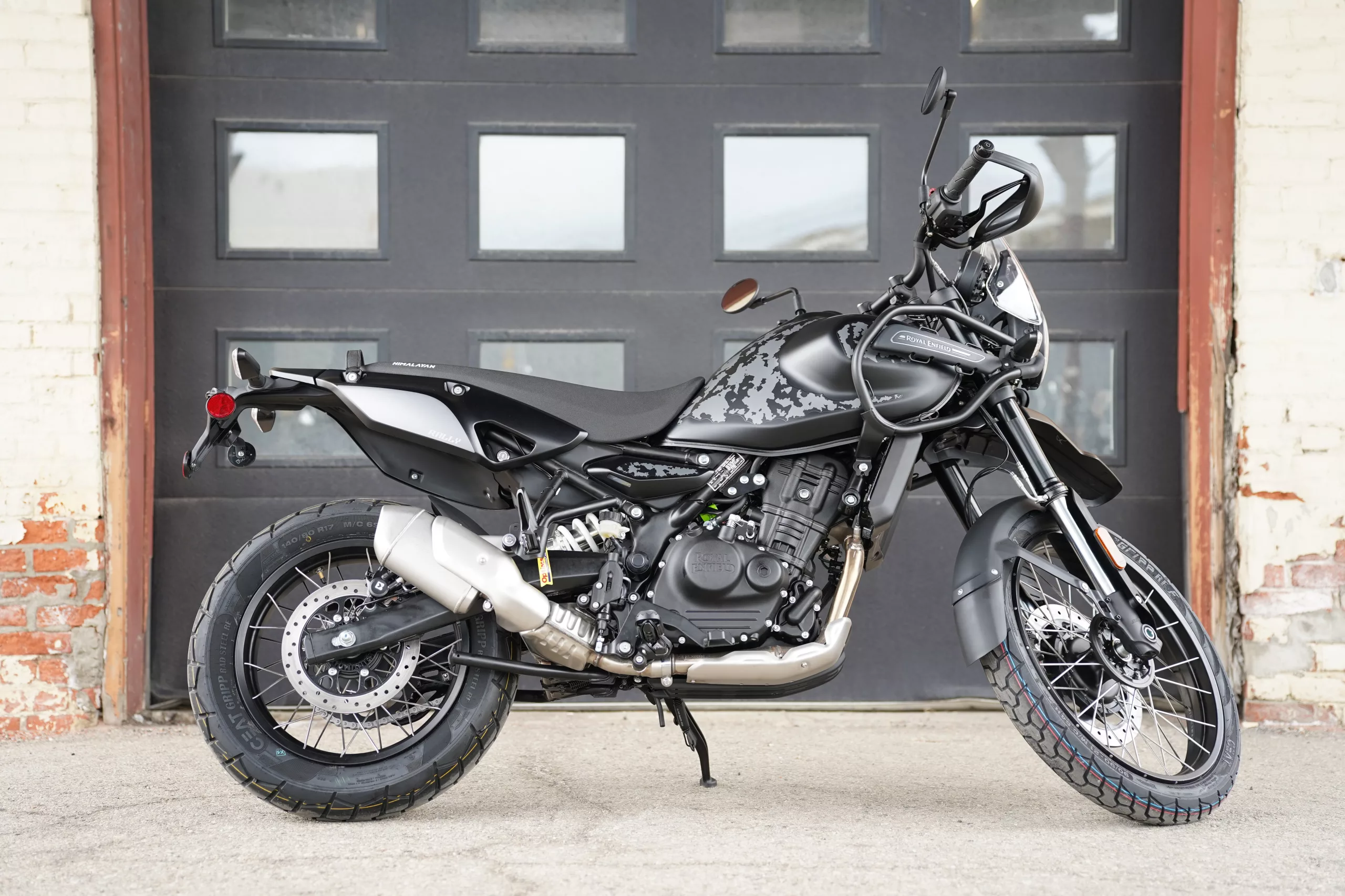 2026 Royal Enfield Himalayan - Mana Black Tubeless - Image 30
