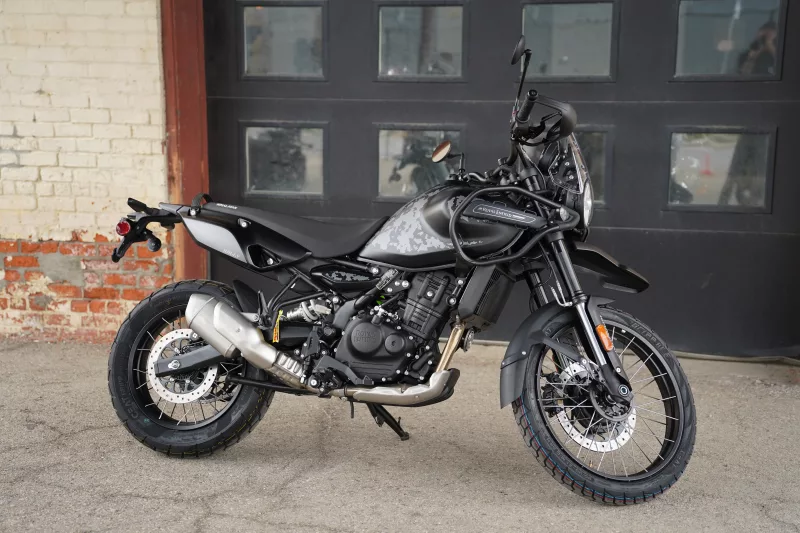 2026 Royal Enfield Himalayan - Mana Black Tubeless