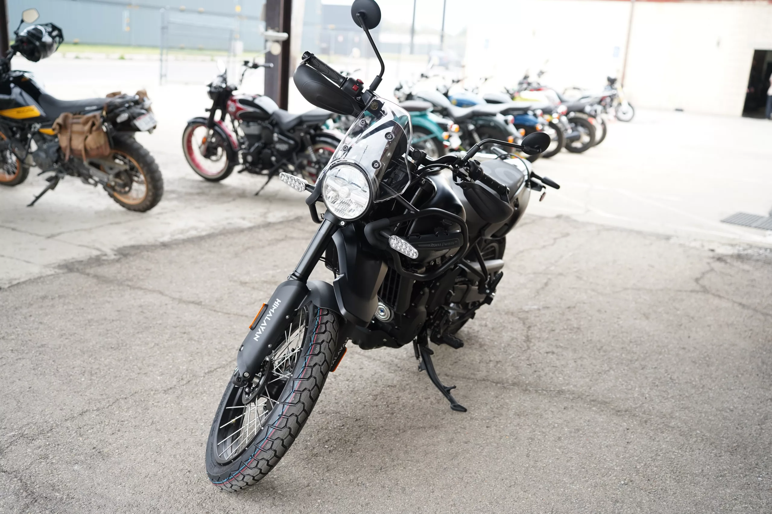 2026 Royal Enfield Himalayan - Mana Black Tubeless - Image 26