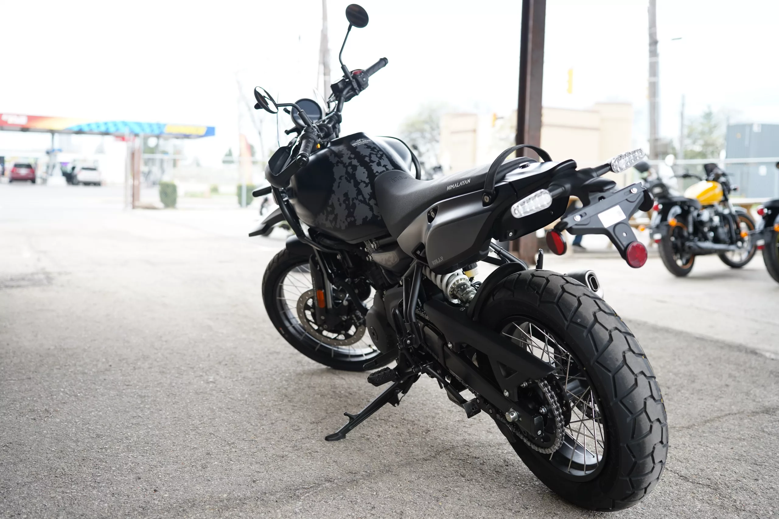 2026 Royal Enfield Himalayan - Mana Black Tubeless - Image 22