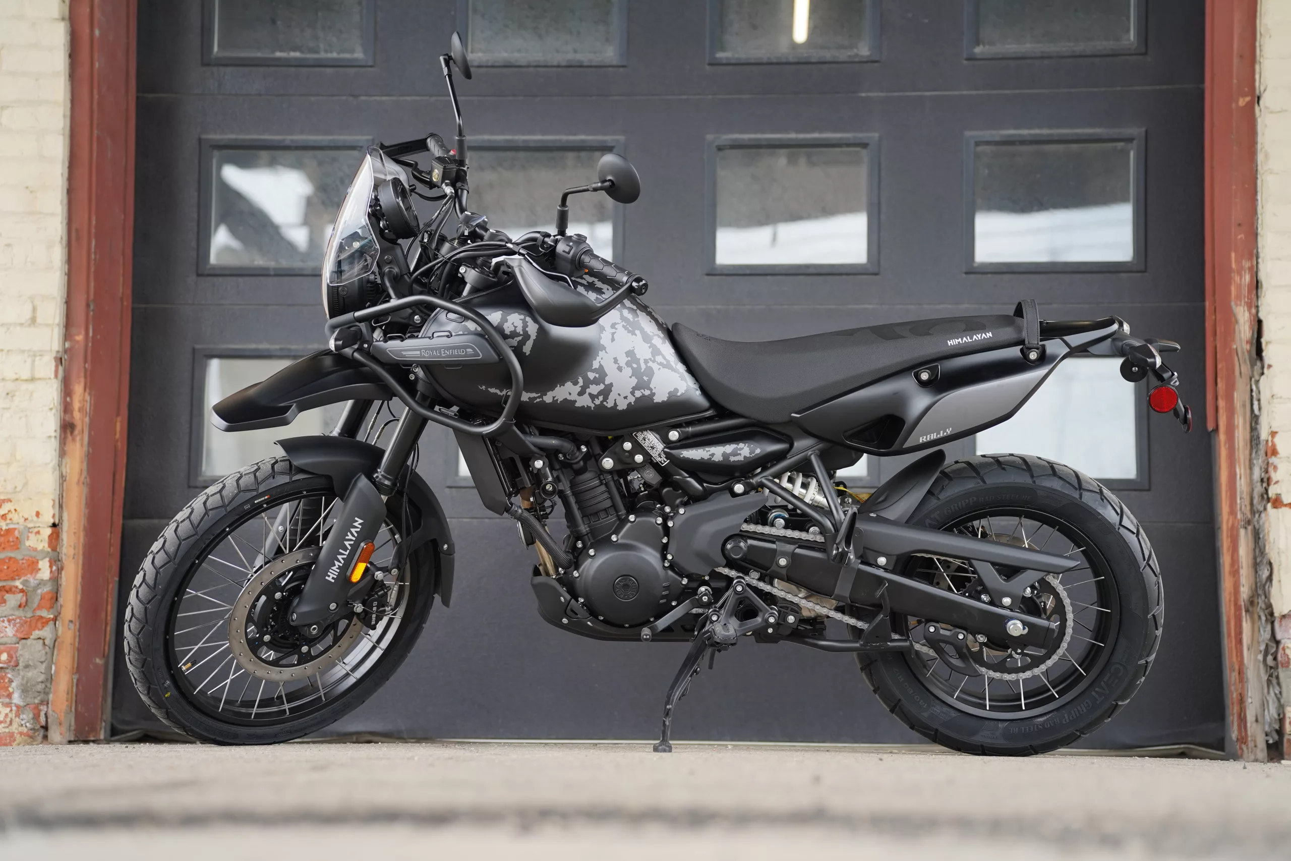 2026 Royal Enfield Himalayan - Mana Black Tubeless - Image 7