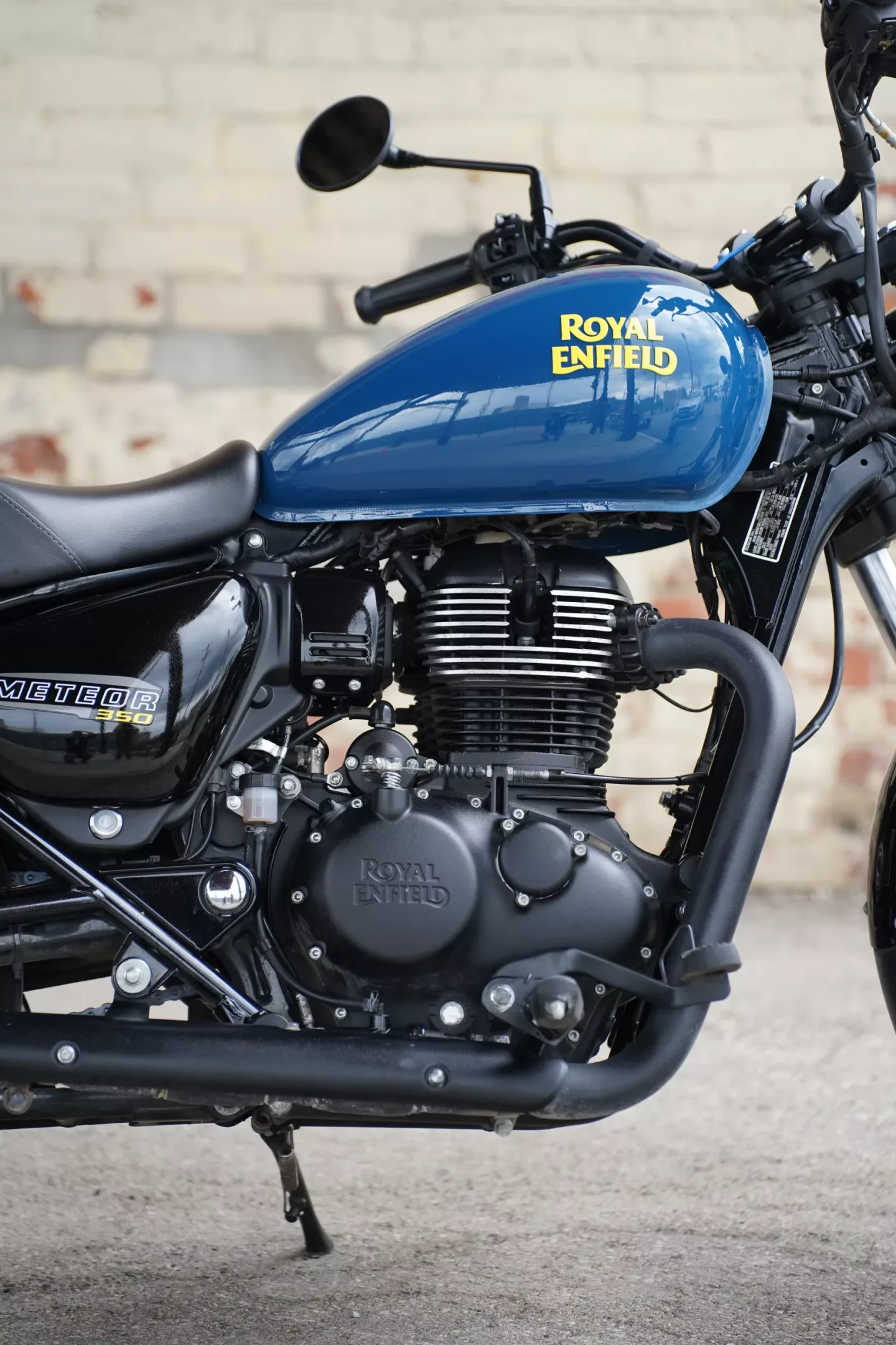 2024 Royal Enfield Meteor 350 - Fireball Blue