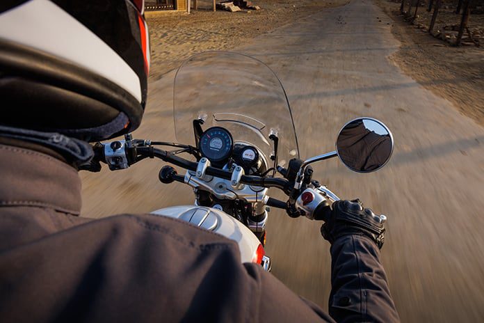 2023-Royal-Enfield-Super-Meteor-650-21